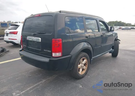 2007 Dodge Nitro Slt/Rt z USA, uszkodzony, nr VIN 1D8GT58K07W613978